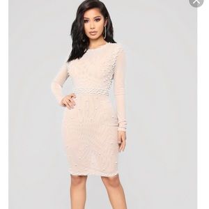 Light pink pearl tress